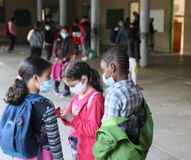 À Flers, des enfants retrouvent leur école quelques jours avant la rentrée