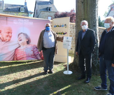 Journée mondiale Alzheimer : une plaque dévoilée à Flers