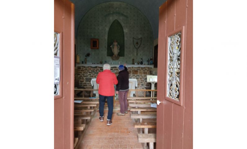 bréel-chapelle blanc rocher