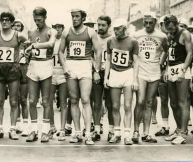 Exposition d'archives du monde sportif local