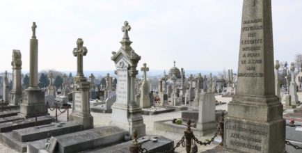 Nos samedis histoire- Le cimetière de Flers