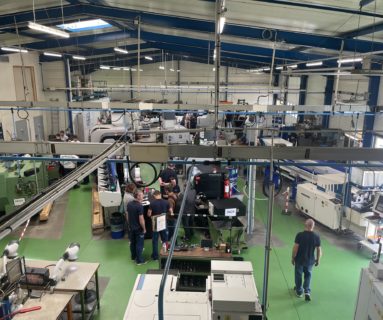 Mécanique de précision : AMPS mise sur le savoir-faire et la qualité, à Athis-Val-de-Rouvre