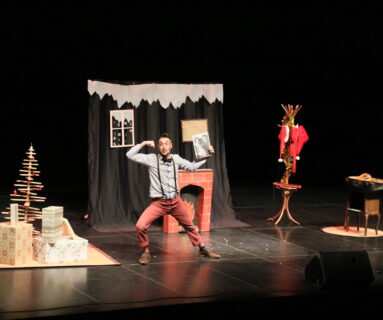 Près de 200 personnes assistent au spectacle de Noël des maisons d'activités et du CCAS