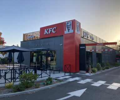KFC ouvre un restaurant à Flers et recrute une trentaine de collaborateurs