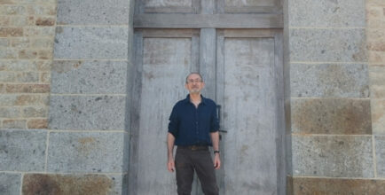 Exposition d'un colporteur biblique Claude Sermet