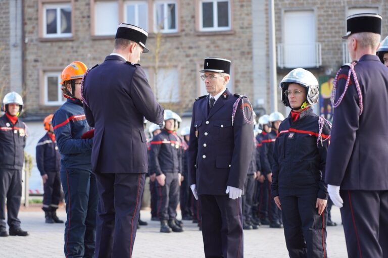 Lieutenant Régis GUYOMARC’H (médaille d’or pour ses 30 années de service)
