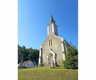 Spectacle de rue et marché artisanal local