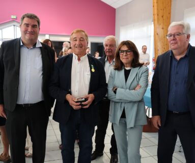 L'ancien maire de Saint-André-de-Messei décoré pour son engagement